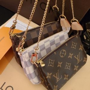 💖3 BUNDLE💖 Louis Vuitton Mini Pochette lot set